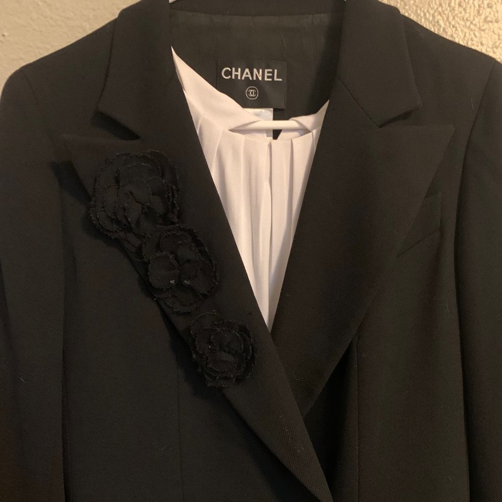 Chanel Blazer Sz 38